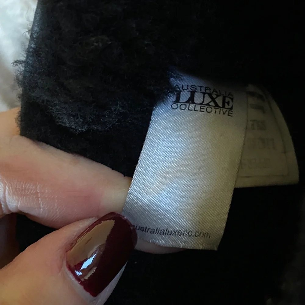 Australia Luxe Collection Sheepskin Lined Black Leather Logo Boots Unisex